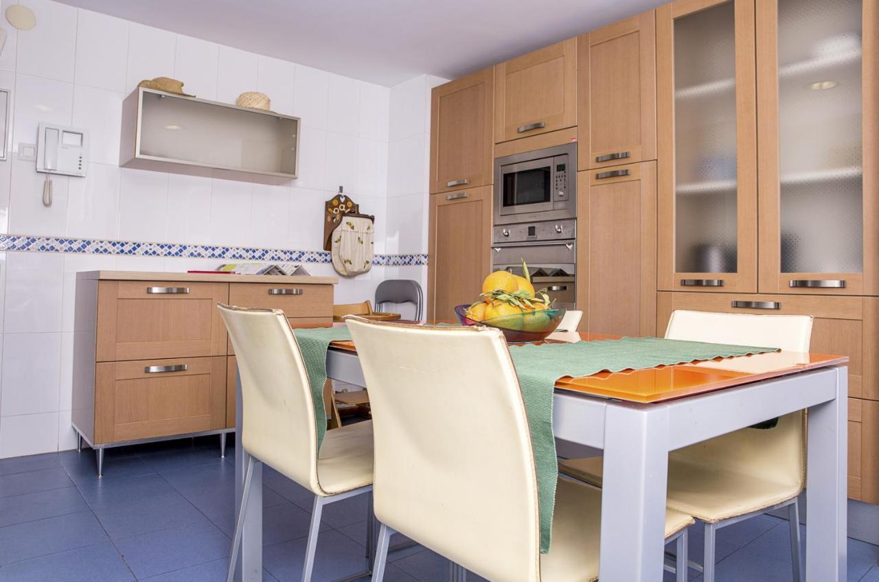 Sea & Wave Palencia Superior Pool Apartment Malaga Luaran gambar